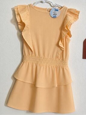 🌸Pleat brand Girls Peach Ruffle Casual Dress sz small